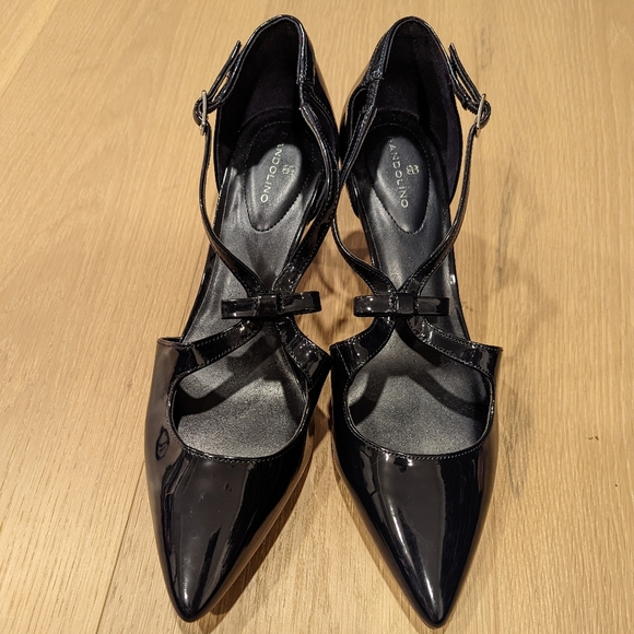 Deep Navy Patent Leather Women's Heels - Picture 11 of 11